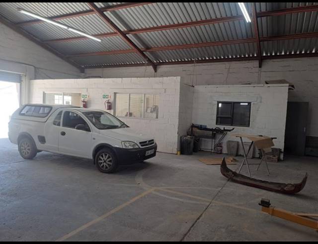 INDUSTRIAL FOR SALE IN GANSBAAI CENTRAL
